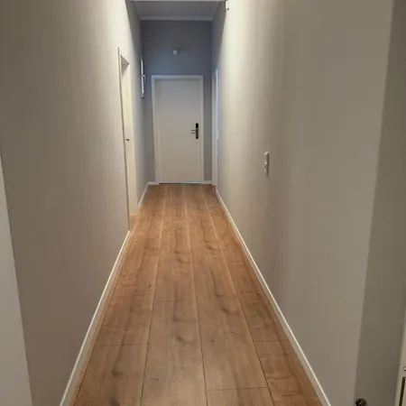 1 In A Location-violet Apartment Köln