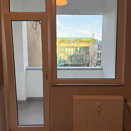 Lägenhet 1 In A Location-violet Köln